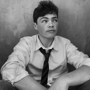 Meet your Posher, Tom